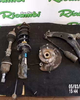 KIT RUOTA ANT. SINISTRO FORFOUR W454 1.5 CDi 2005