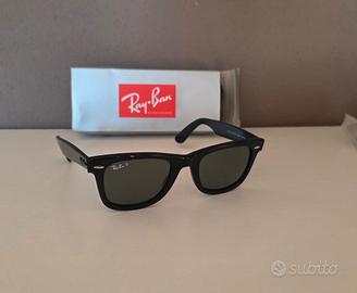 Occhiali Da Sole Ray-Ban Wayfarer nuovo   