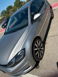 VW Golf 7.5 5p 2.0 tdi 150cv dsg Garanzia 1 Anno