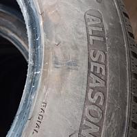Gomme 255/60 R18