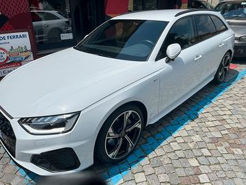 Audi a4 S Line quattro