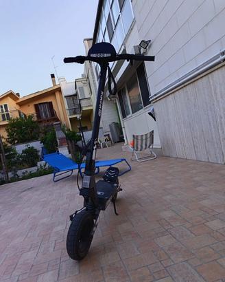 monopattino elettrico kurking g2
