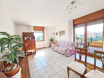 Bicamere e biservizi con terrazzone