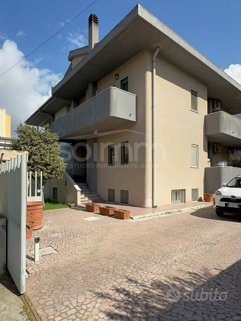 Casa – Cagliari, Genneruxi - Vista 2