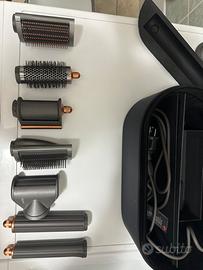 Dyson airwap