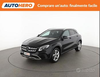 MERCEDES-BENZ GLA 180 EE43831