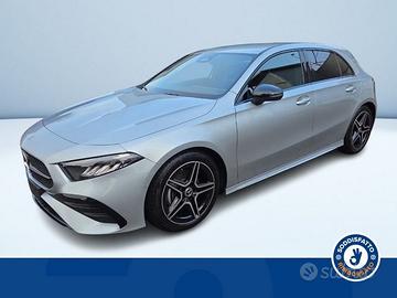 Mercedes-Benz Classe A 180d Automatic AMG Lin...