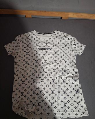 maglia supreme x luois voutton