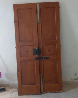 Portone in legno rovere