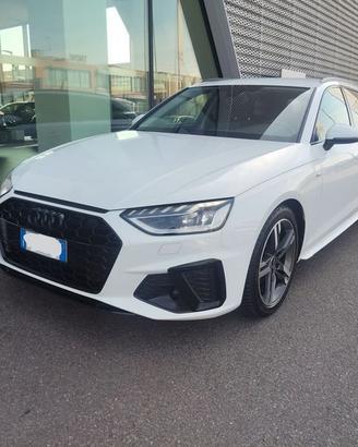 Audi A4 Avant 35 2.0 tdi mhev S Line edition ...