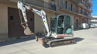 miniescavatore bobcat 335 G