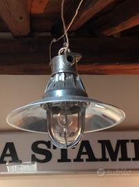 Lampade stile industrial