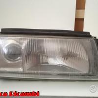 FARO ANTERIORE DESTRO PASSEGGERO SKODA Octavia Ber