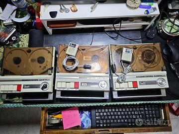 TRE magnetofoni castelli S3000