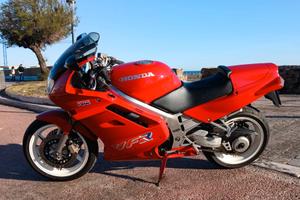 Honda VFR 750 F Rc36 1990