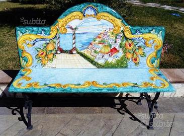 Panchina in pietra lavica vietrese