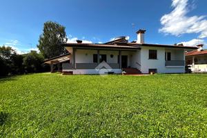 VILLA SINGOLA A NERVESA DELLA BATTAGLIA