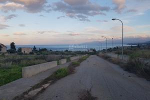 Terreno edificabile vicino stazione Ter/43