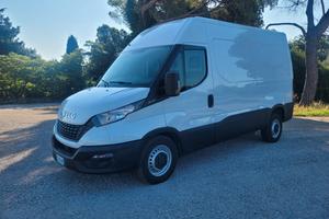 IVECO DAILY 35S12 V 3520 H2 FP