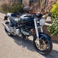 Ducati Monster cilindrata 618 anno 2006