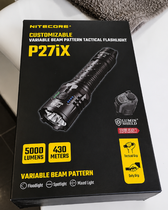 Torcia tattica 5000 Lumen 🔦