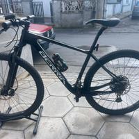 MTB 29" BERRIA BRAVO CARBONIO 2023 MIS. M