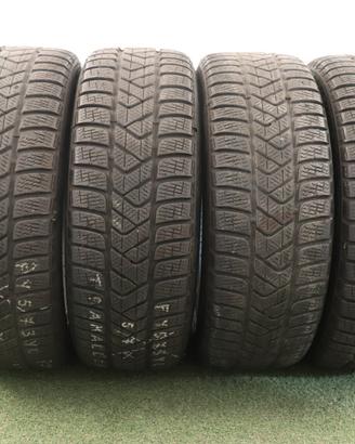 Gomme Pirelli Sottozero 205 45 17 inverno