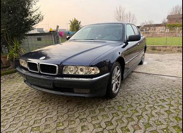 Bmw 735i 1997 v8