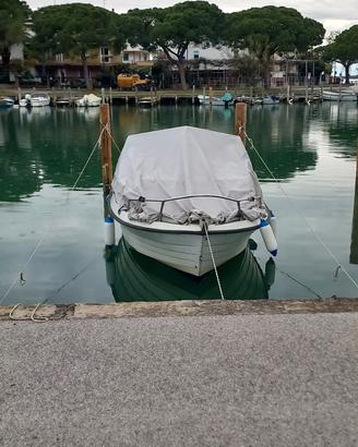 barca gobbi 5mt con motore 40cv Yamaha 