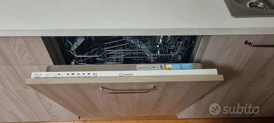 lavastoviglie incasso Indesit da 60