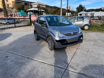 Aixam city impulsion 2012 grigio antracite 