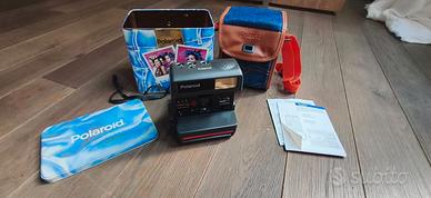 Polaroid 636 Talking Camera - Collector Box Jeans