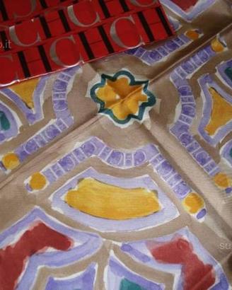 Raro Foulard di Carolina Herrera