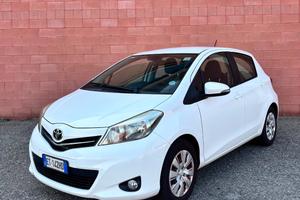 Toyota Yaris 1.0 benzina 127.000 km