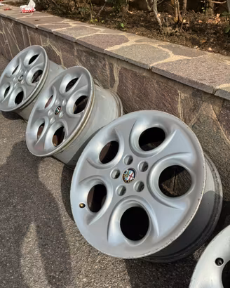 4 cerchi per alfaromeo del 17’