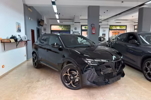Alfa Romeo Junior 1.2 145 CV Hybrid eDCT6 Q4 Inten
