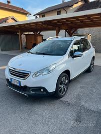 Peugeot 2008 Allure 1.2 PureTech Turbo 110