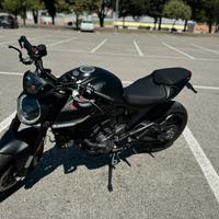 Ducati Monster 937 Dark Stealth 2023