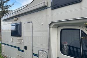 MC LOUIS GLEN 430 MANSARDATO