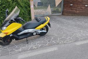Yamaha T Max