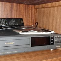 Videoregistratore VHS JVC