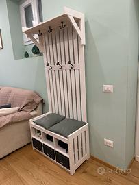 attaccapanni e scarpiera