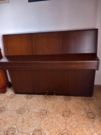 pianoforte verticale 