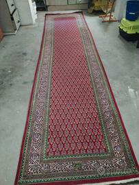 Tappeto persiano 390 x 99 anno 2010