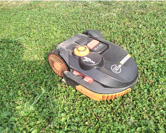 WORX WR105SI Rasaerba robotizzato