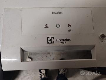congelatore Rex Electrolux 210 lt