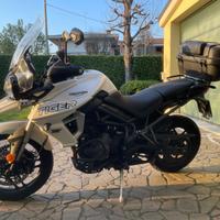 Triumph tiger 800 XRT