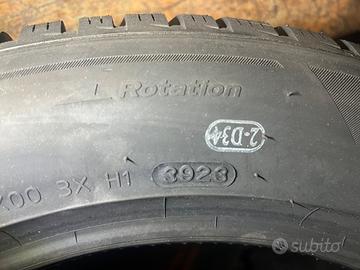 Gomme hankook 225/55 18 102V