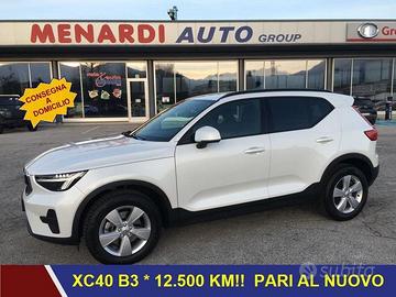 Volvo XC40 B3 automatico Essential 12.485 KM!...