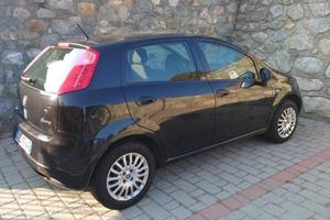 Fiat grande punto incidentata